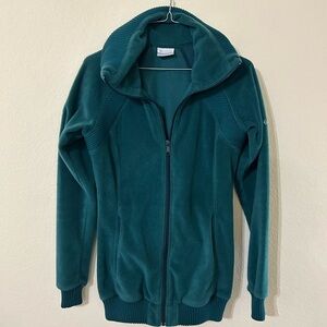 Columbia Women's Benton
Springs Full Zip Fleece Jacket in a teal color.